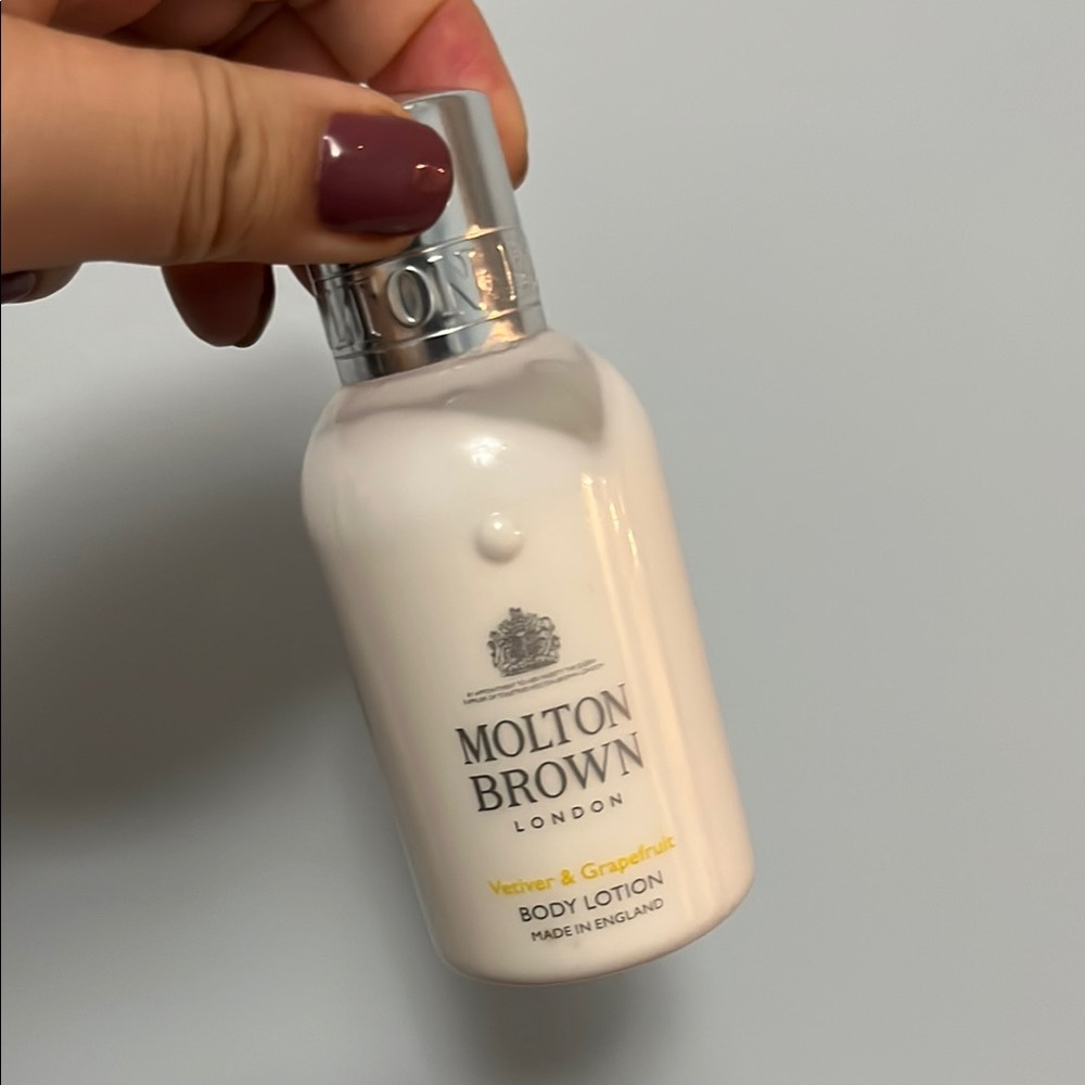 Molton Brown Vetiver & Grapefruit Body Lotion New 100g